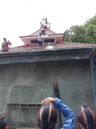 Warga Mojosari Swadaya Membangun Masjidnya